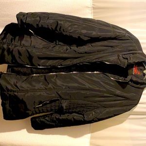 YOKI puffer jacket! Great condtion!!Worn twice!